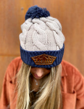 Load image into Gallery viewer, Pacific Wonderland Chunk Knit
