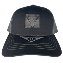 Load image into Gallery viewer, Elk JRz SnapBack Trucker
