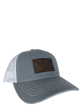 Load image into Gallery viewer, JRz Longhorn Trucker Snapback
